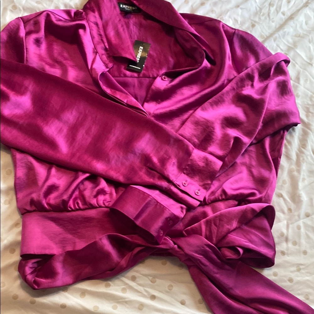 Express Fuchsia cropped Satin Blouse